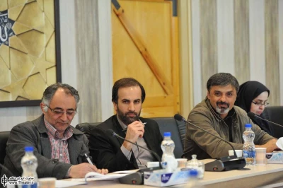 جلسه شورای سیاست گذاری جشنواره آئینی و سنتی با علی مراد خانی