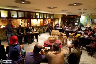 دیدار صمیمی خبرنگاران فعال حوزه تئاتر با مهدی شفیعی مدیر کل هنرهای نمایشی