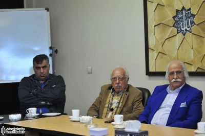 دیدار مهدی شفیعی مدیر کل هنرهای نمایشی با فعالان تئاتر آزاد
