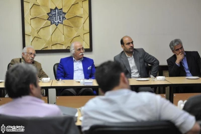 دیدار مهدی شفیعی مدیر کل هنرهای نمایشی با فعالان تئاتر آزاد