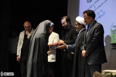 جشن اردیبهشت تئاتر در قم با حضور مهدی شفیعی مدیرکل هنرهای نمایشی