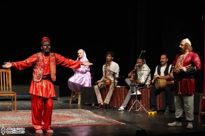 بنگاه تئاترال با طعم هگمتانه