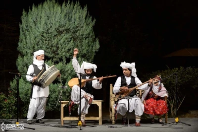 علی مرادخانی و مهدی شفیعی در بخش قهوه خانه نمایش های ایرانی