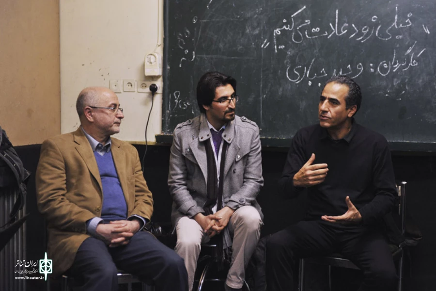 درد دل‌های هنرمندان تئا‌تر با معاون هنری وزیر ارشاد

گزارش دومین بازدید علی مرادخانی و اردشیر صالح‌پور از تمرین‌های گروه‌های متقاضی حضور در جشنواره فجر 2