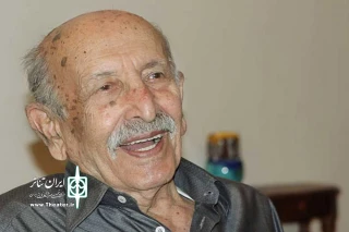 به مناسبت 90 سالگی مرتضی احمدی

هنرمندی تمام عیار ایرانی/ پیش پرده خوانی، مردمی‌ترین هنر نمایشی