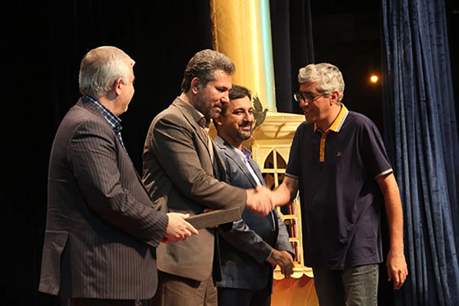 برگزیدگان دهمین جشنواره سراسری تئاتر رضوی