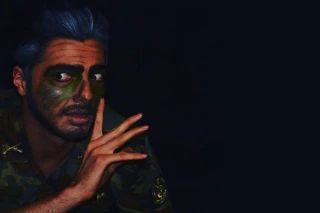 «مرد نیست» در نیاوران به صحنه می‌رود
