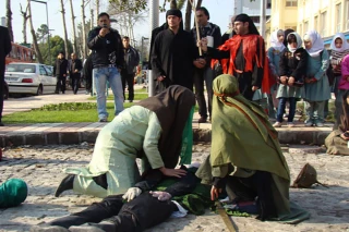 نمایش «شیر و کفتار» از لاهیجان به سوگواره تئاتر خمسه راه یافت