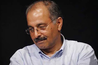 محمدرضا خاکی با «روال عادی» به ایرانشهر می‌آید