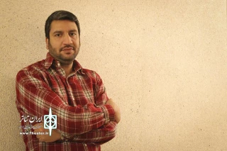 گفت‌وگو باخیرالله  تقیانی‌پور، نویسنده و کارگردان نمایش «بوقلمون»

نمایش ایرانی باید جریان باشد،  نه جرقه