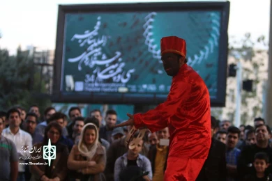 مرغ همسایه غاز نیست 2