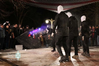 کسی فشنگ ها را نمی شمارد 9