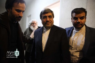 بازدید وزیر ارشاد از تئاتر شهر