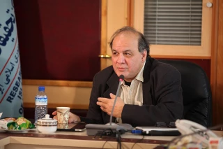 با حضور دکتر ناصر فکوهی در جشنواره تئاتر دانشگاهی

درس‌گفتار «انسان‌شناسی اجرا و نمایش» برگزار می‌شود