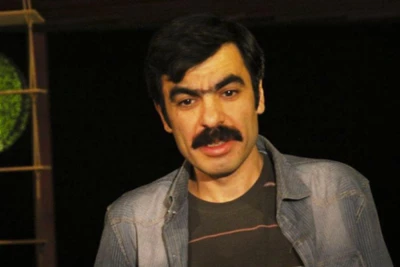 حسین کیانی: کمدی را جدی بگیریم