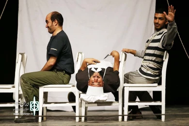 کمدی اکتشافات(تالار هنر اصفهان) 6