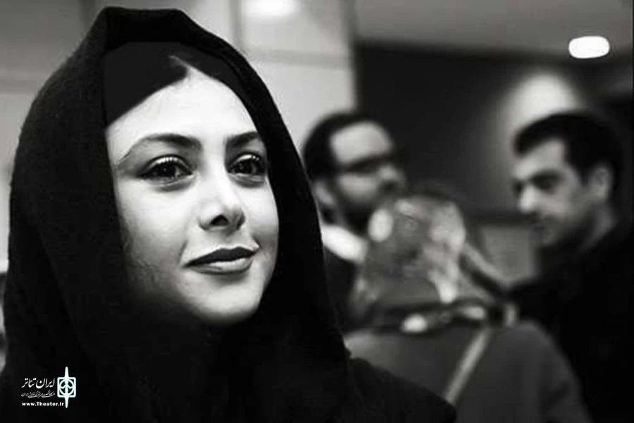 آزاده صمدی: همکاری با گروه‌های تئاتر شهرستان اتفاق خوبی بود  2