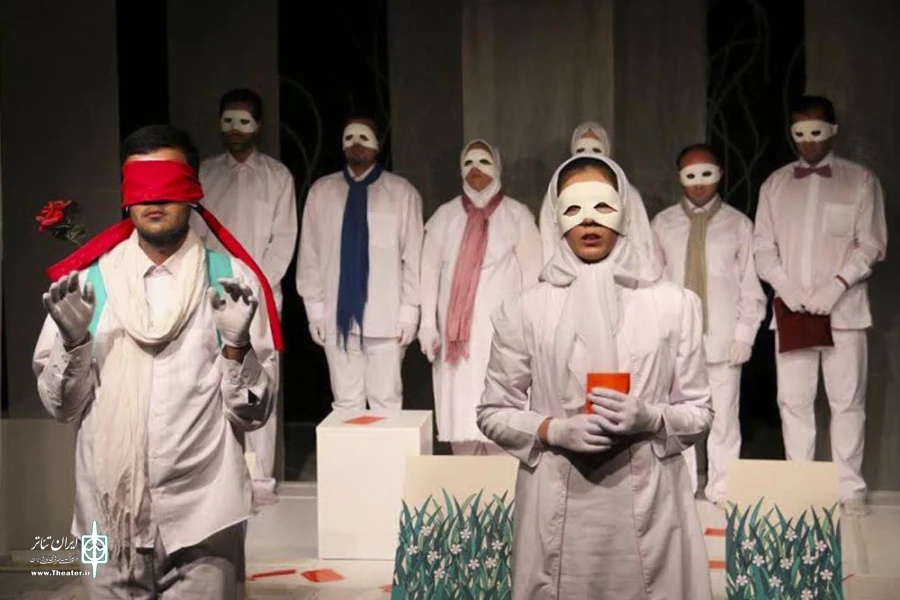 نمایش"فصل بهارنارنج" تمدید شد
 2