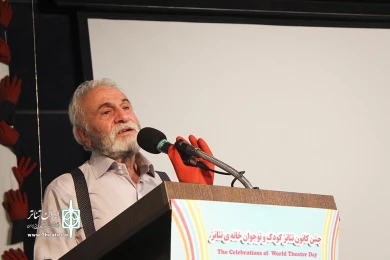 جشن کانون تئاتر کودک و نوجوان خانه تئاتر 4