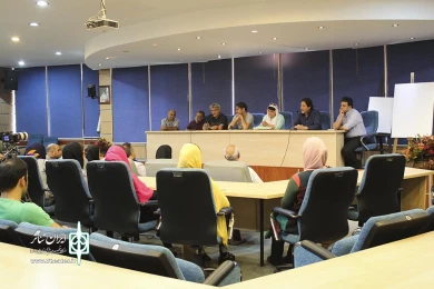 نشست خبری  نمایش بیگانه 7