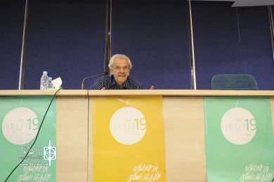نشست تئاتر دانشگاهی با حضور عبدالله کوثری‎
 3