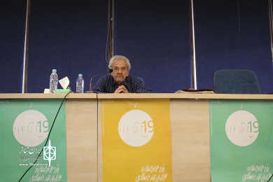 نشست تئاتر دانشگاهی با حضور عبدالله کوثری‎
 5