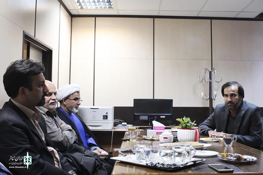 مراسم معارفه علی اکبر عبدالعلی زاده سردبیر ایران تئاتر