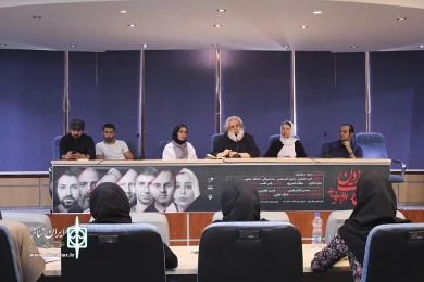 نشست خبری نماش مجلس ضربت زدن‎ 11