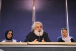 نشست خبری نماش مجلس ضربت زدن‎ 14