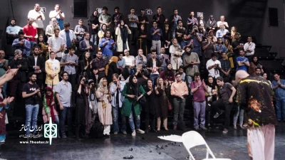 حمیدرضا صدر«درنگ » را افتتاح کرد
