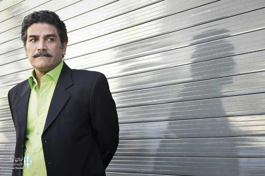 میکائیل شهرستانی خبر داد

اجرای نمایش "شاعر "با 4 گروه جوان 2