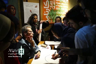 موزه هنرهای معاصر  میزبان رویداد «هنرناگهان» شد 

نادر مشایخی: بیشتر آثار هنری در ایران با سرهم بندی شکل می گیرد