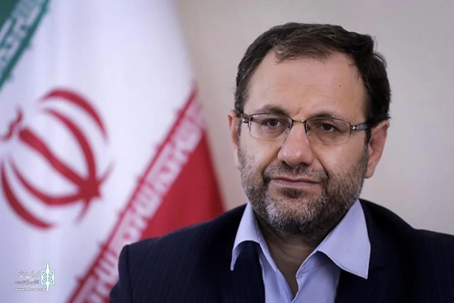تقدیم اجرا چهاردهم دریادلان به سردار قاسم سلیمانی

سیدنظام الدین موسوی: «دریادلان» اثری قدرتمند و بدیع در حوزه تئاتر است 2