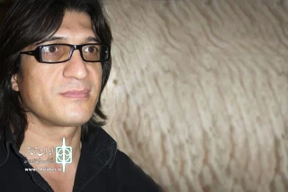 «حسن باستانی» «مضحکه مار بردوش» را روی صحنه تئاتر می آورد

وضیعت انتشار نمایشنامه اسفناک است