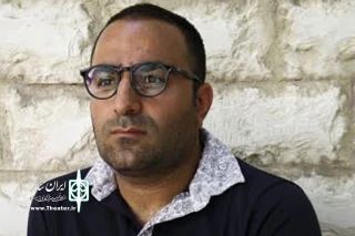 در محوطه تالار محراب

نمایش زندگی برای زندگی اجرا می شود