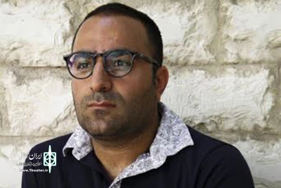 در محوطه تالار محراب

نمایش زندگی برای زندگی اجرا می شود