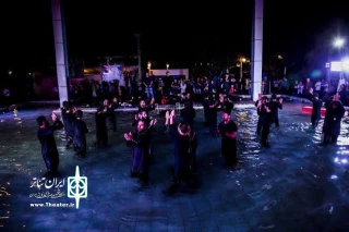 نمایشی که با یادبود سربازان جانباخته به اتمام رسید

تقدیم آخرین  اجرای دریادلان  به مادران ایران