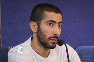 یاسر خاسب طراح حرکت و کارگردان  گفت :

هدف جشنواره فقط ارائه رزومه نباشد