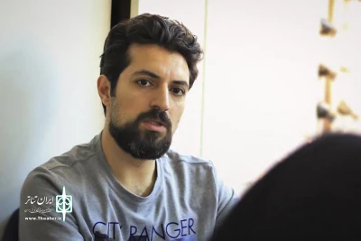 گفت وگو با اشکان خطیبی بازیگر ، مشاور و مجری طرح نمایش مجلس ضربت زدن

تمرکزم در بی تمرکزی است