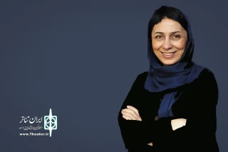 آغاز پیش فروش اینترنتی بلیت نمایش «ماه پیشونی»

مریم کاظمی تازه ترین نمایش اش را به کانون می برد