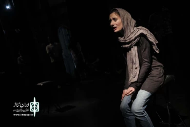 پرواز عمود کبوتر دریایی دودی