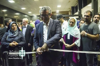 رایزن فرهنگی سفارت فرانسه

مستاجر نمایشی با یک کارگردان با استعداد است