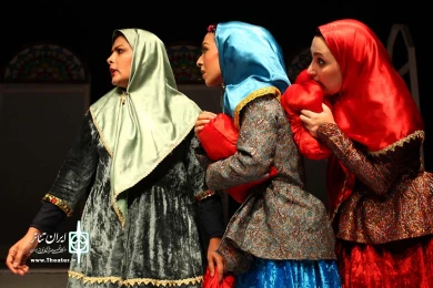 پنهان خانه پنج در (تالار هنر اصفهان)