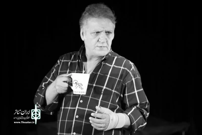 خسرو شهراز در گفت وگو با ایران خبر داد

نمایش های درخونگاه و چرا ، برای اینکه را درشهریور ماه در حوزه هنری روی صحنه دارم