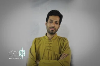 رضا فقیهی از حضورش در جشنواره تئاتر عروسکی تهران می گوید:

خیمه شب بازی با رشکی و ماسکی در جشنواره مبارک