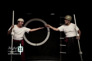  بررسی نمایش «خرمهره» نوشته فرهاد نقد علی و کارگردانی محسن قصابیان

«کمایش » یک «نمایش »