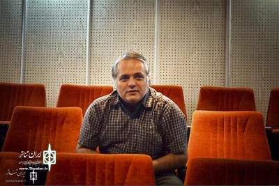 Manouchehr Akbarlou Evaluating Razavi Theater Festival

Audience Should Be Keen on Festivals