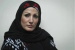زری اماد با «نامه‌های شرجی» به صحنه می‌آید 2