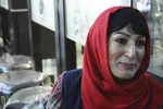 زری اماد با «نامه‌های شرجی» به صحنه می‌آید 3