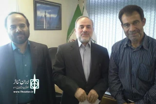 طی حکمی از سوی مدیر عامل بنیاد فرهنگی روایت

علیرضا عاقل زاده سرپرست انجمن تئاتر انقلاب و دفاع مقدس شد